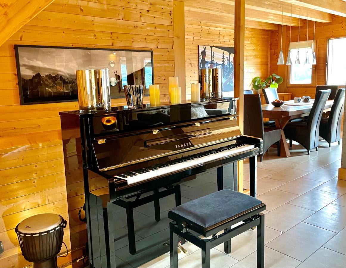 Le Paret Chambres D'Hotes De Charme & Spa Manigod Exteriör bild
